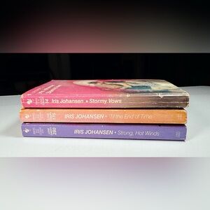 3 Lot Vintage Iris Johansen PB Books (One Signed / Autographed To Her Brother)